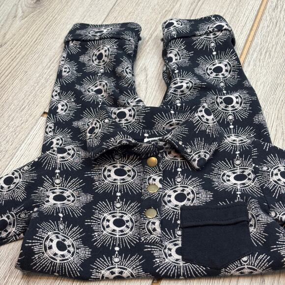 Kate Quinn One Piece Black Starburst 6-12 Month Baby Infant Sleepwear Longsleeve - Picture 3 of 5